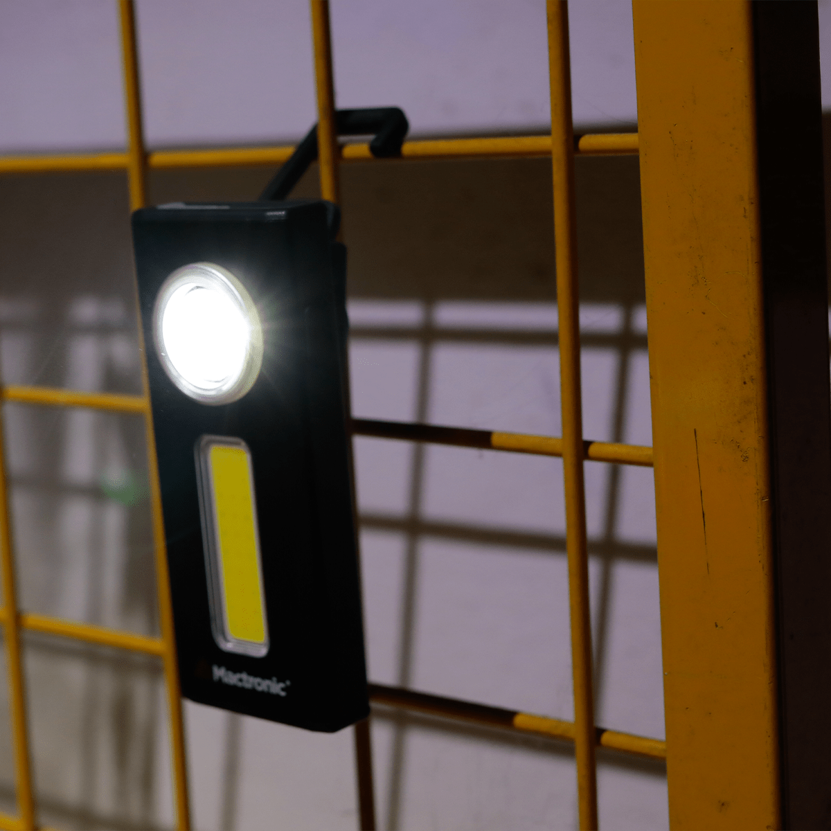 FLAGGER 650 LED signal flashlight, 500 lm - Image 6