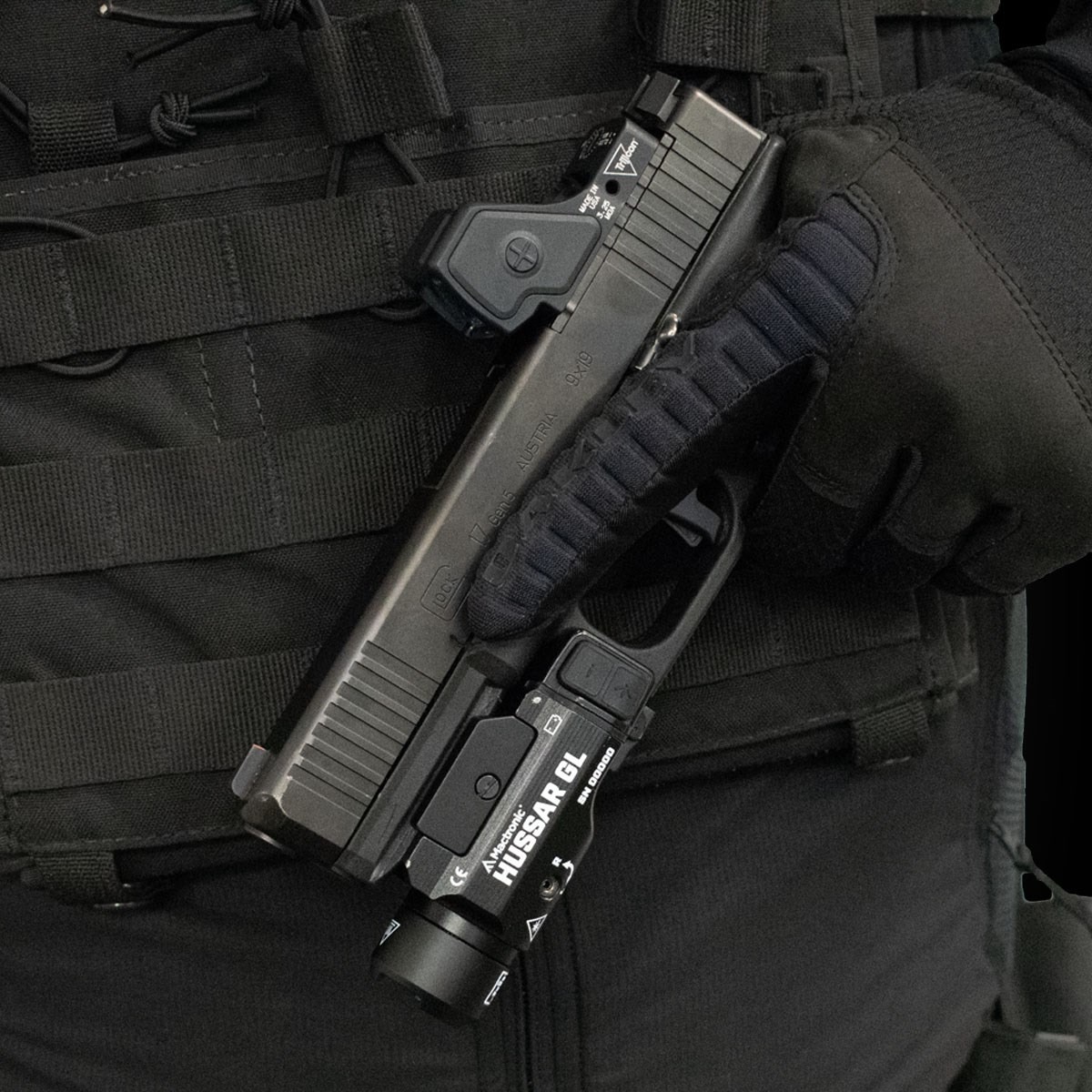 HUSSAR GL advanced tactical handgun light - Image 15
