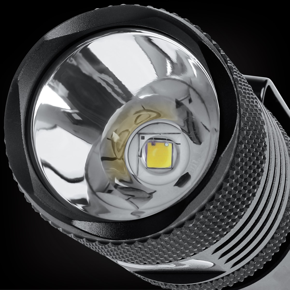 T-FORCE XP latarka taktyczna, 2030 lm - Image 7