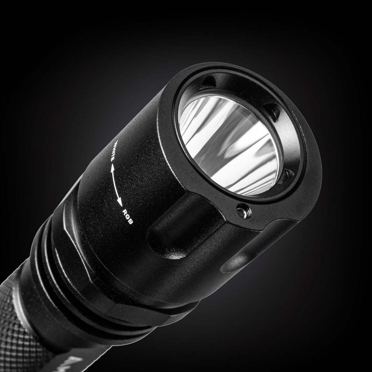 DEFENDER RGB, Battery operated tactical flashlight, 400lm - Image 3
